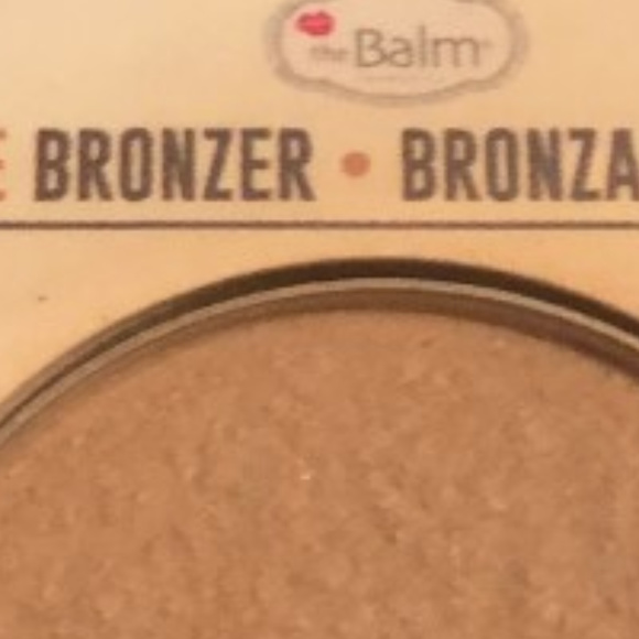 Suva Eyeshadow, BALM Bronzer, Shimmer Eyeshadow - Picture 2 of 3